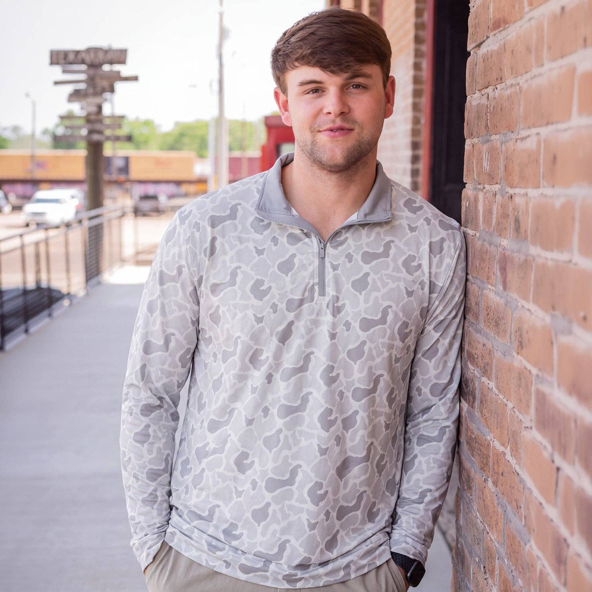 1/4 ZIP PULLOVER WHITE CAMO