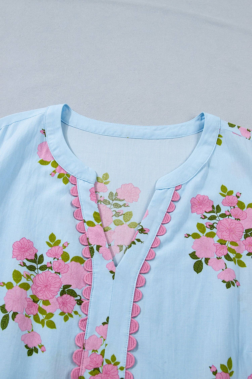 Plus Size Floral Scalloped Trim Maxi Dress